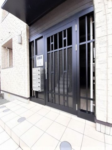 カシータ　テラス　湘南 エントランス