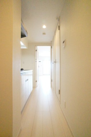 リブリ・Tierra 玄関