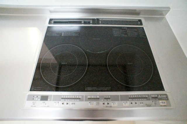 リブリ・フォレスタ キッチン