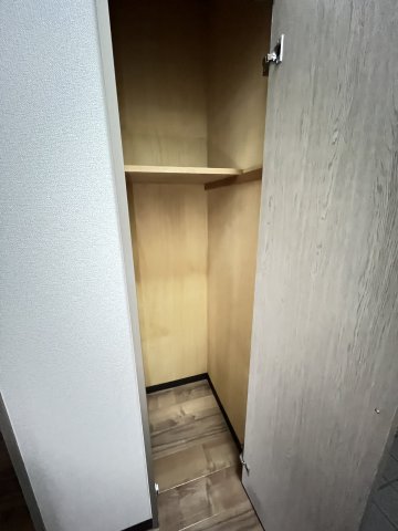 エクセレントコート三枝木 収納