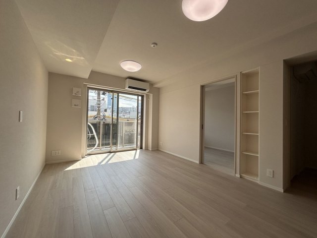 クラリティア横濱反町 居間