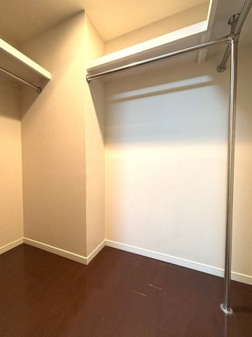 レイディアントシティ本郷台 収納