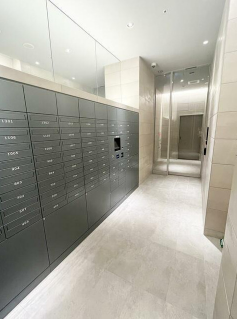 ブランシエスタ横浜高島町 エントランス