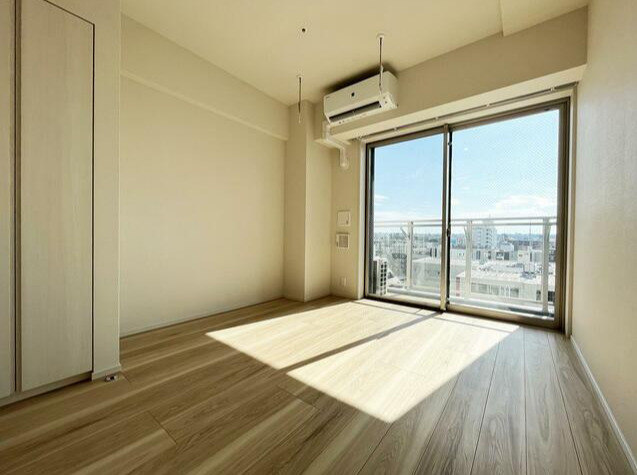 ブランシエスタ横浜高島町 居間