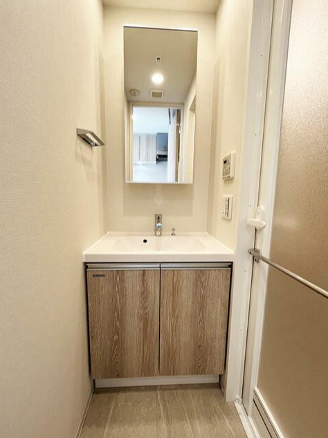 ブランシエスタ横浜高島町 洗面