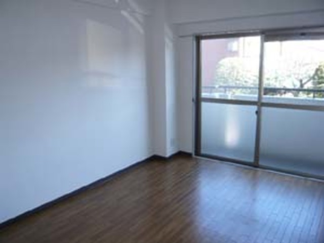 ラフィーネ港北 