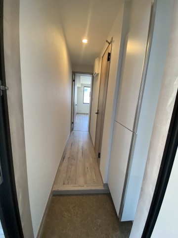 T＆Fレジデンス浅田 玄関