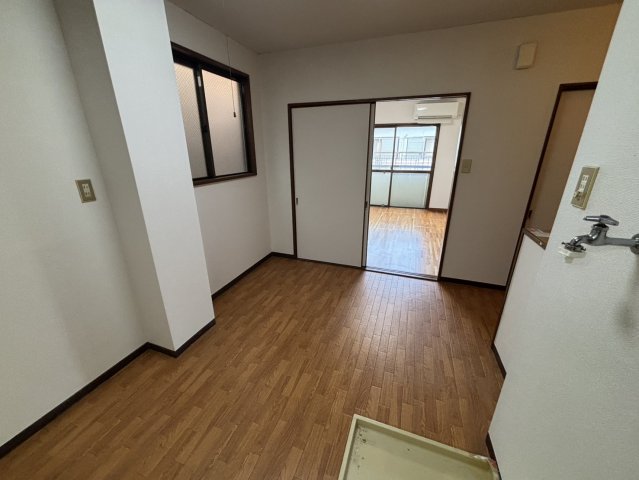 タキーハイツ 内装