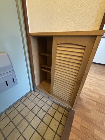 タキーハイツ 収納