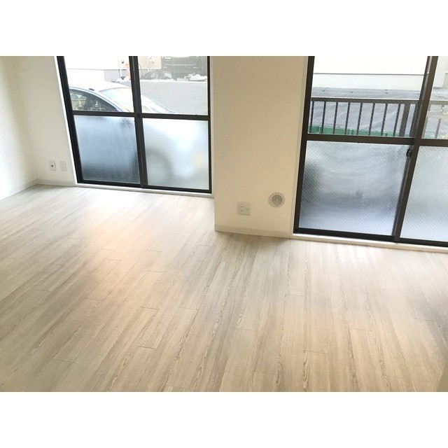 リバーサイドツルミ 内装