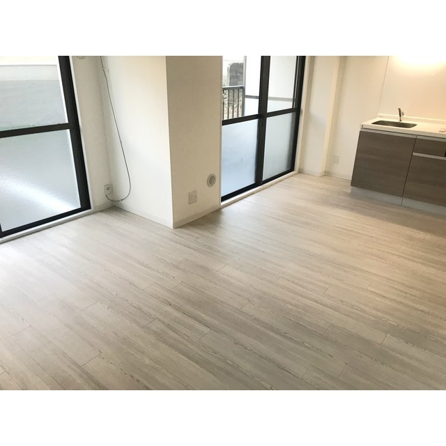 リバーサイドツルミ 内装