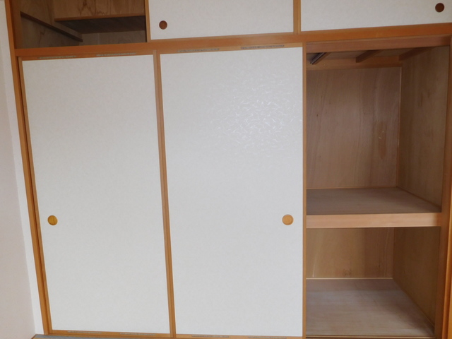 グランソラール丸の内 収納