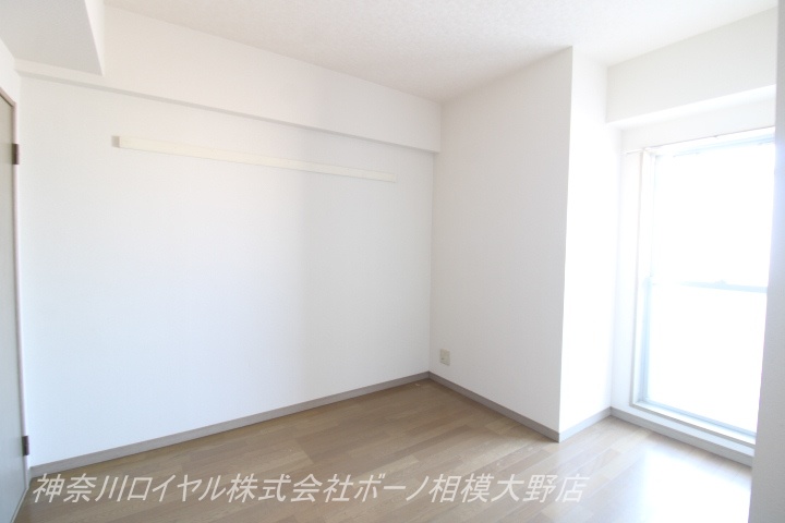 サンハイム石上 寝室