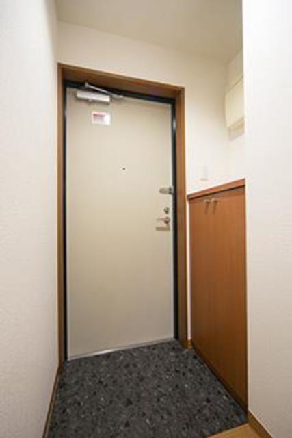 ハイトサーブル川崎 玄関