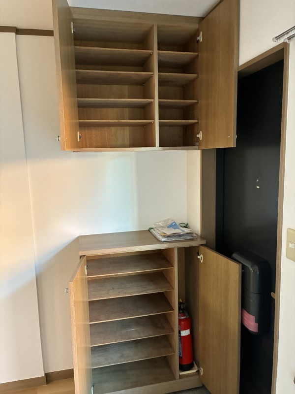 メゾン・リンデンバウム 玄関