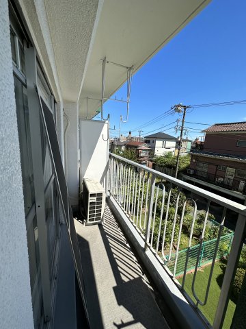 メゾン岸谷 バルコニー