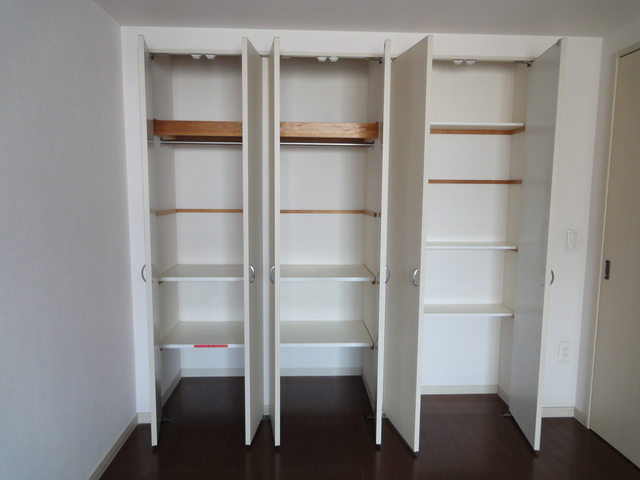 リバーサイド長島 収納