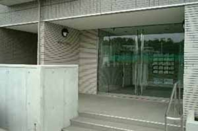 グリーンプラザ 玄関