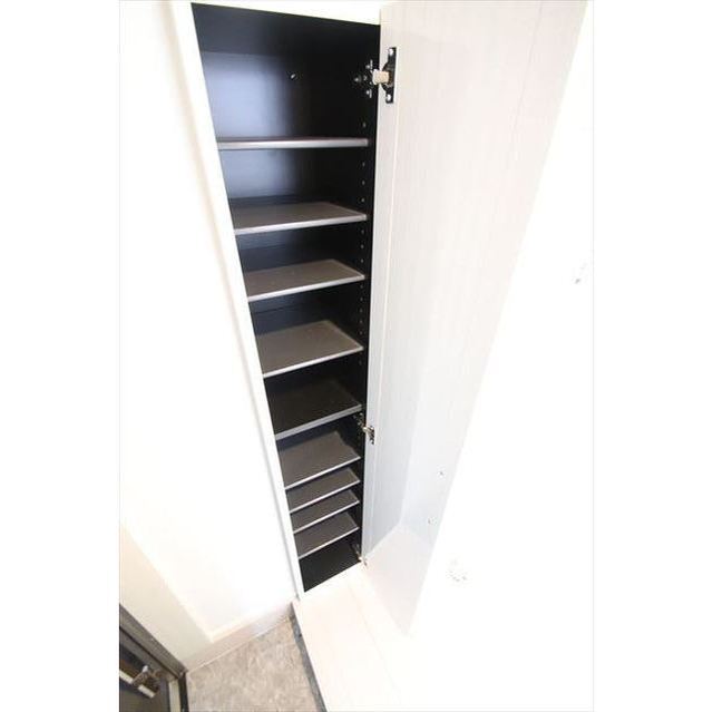 ヒュースクエア 収納