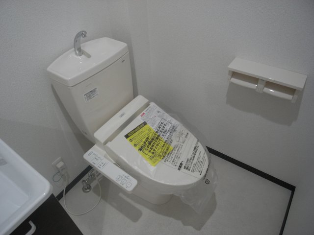 ベイルーム生麦 トイレ