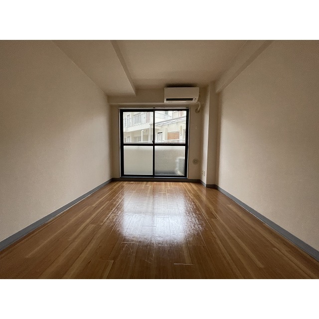 ベルメゾン川崎Ⅰ 居間