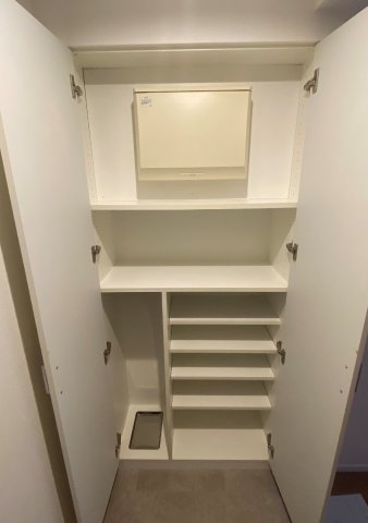 プラウドフラット鶴見Ⅰ 収納