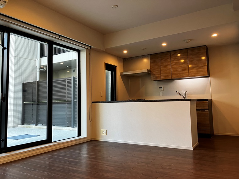 パークホームズ横濱東白楽 居間