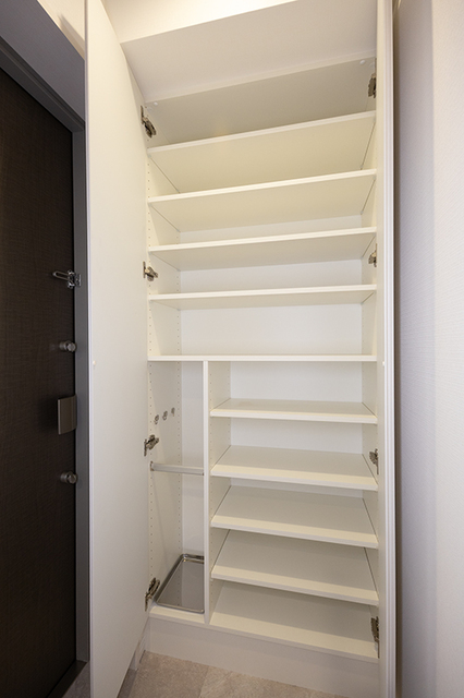 グレースティリア その他