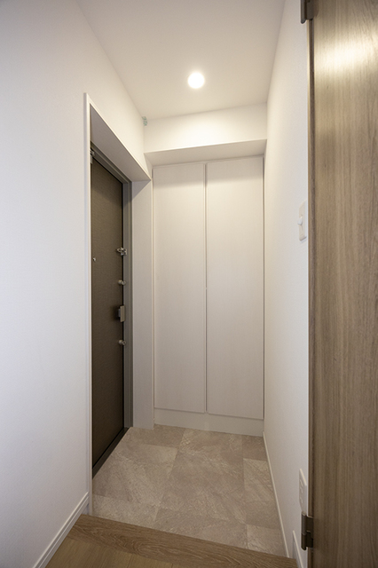 グレースティリア 玄関