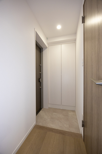 グレースティリア 玄関