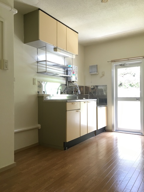 南平台　2号棟 居間