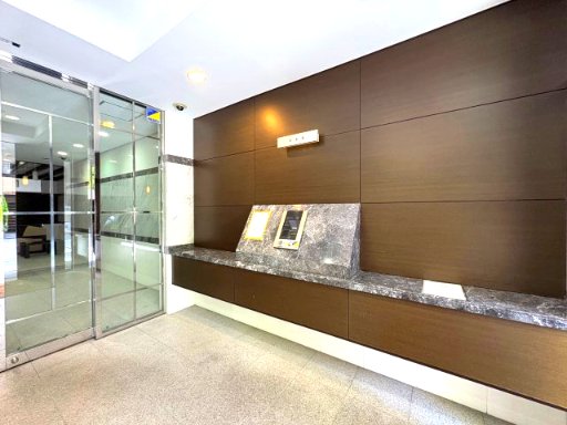 スペーシア川崎3 エントランス