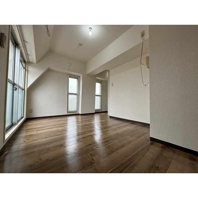 アムス堀ノ内Ａ棟 居間