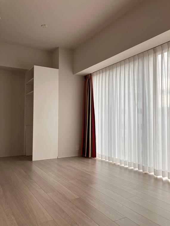 プラウド馬車道 居間