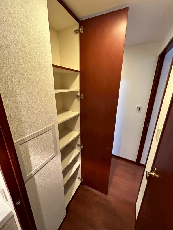 リーデンスフォート横浜 収納