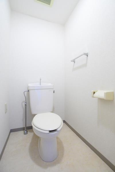 コーポレート鷺沼 トイレ