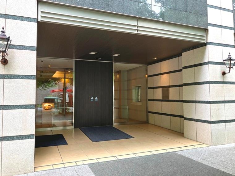 マスターアリーナ新百合ヶ丘 エントランス