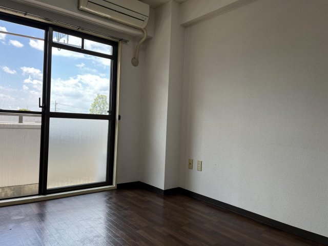 アベニュー・ドミール 居間