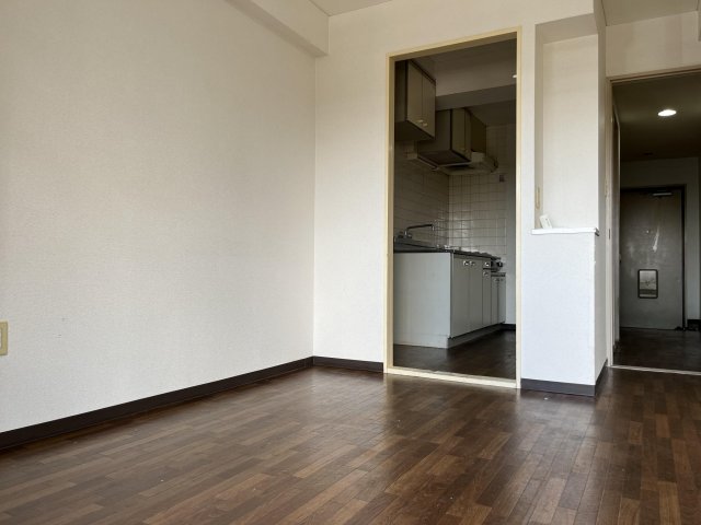 アベニュー・ドミール 居間