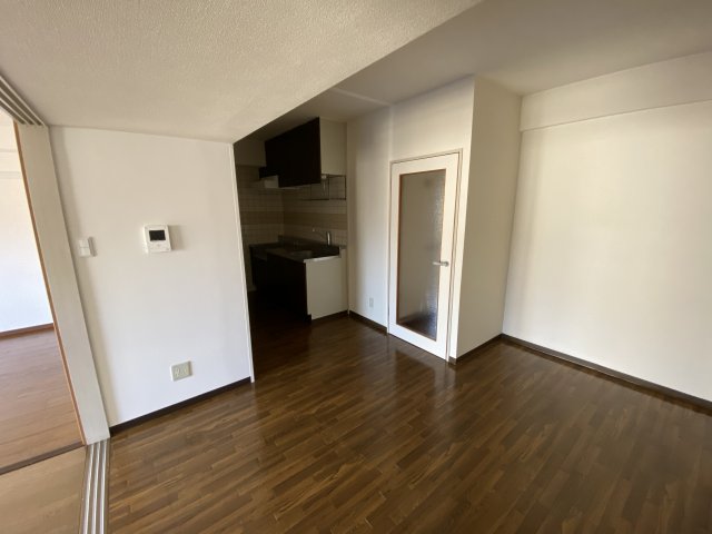 岩澤マンション 居間