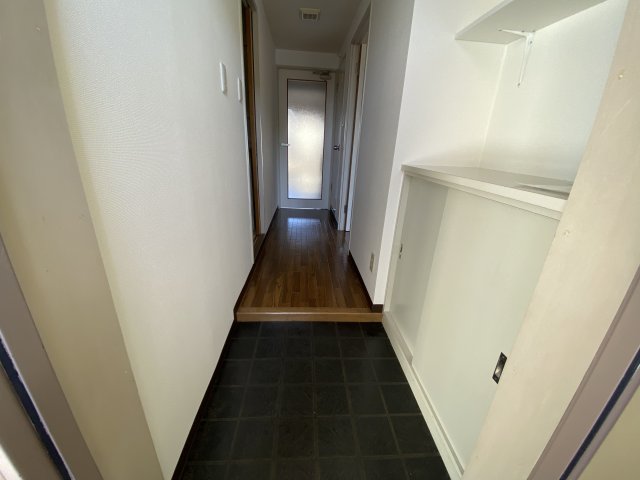 岩澤マンション 玄関