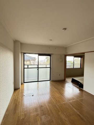 ヒルサイド森 居間