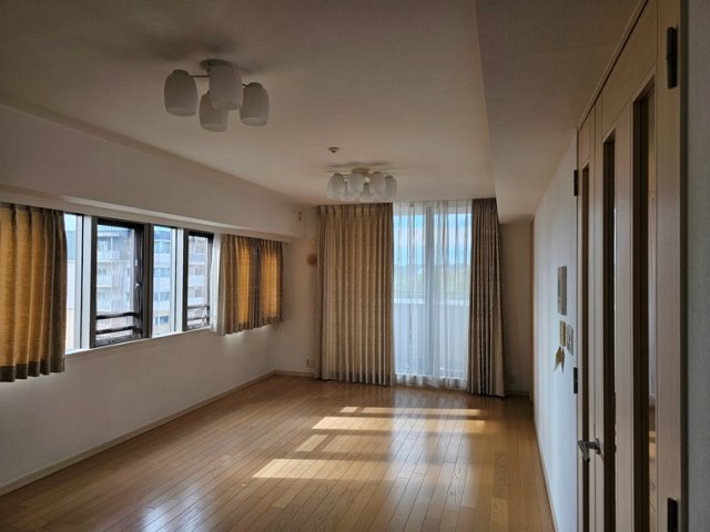 ビーコンヒル能見台センターヒル・Ｅ館 居間