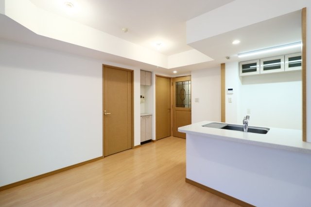 リブゼ横浜紅葉坂 居間