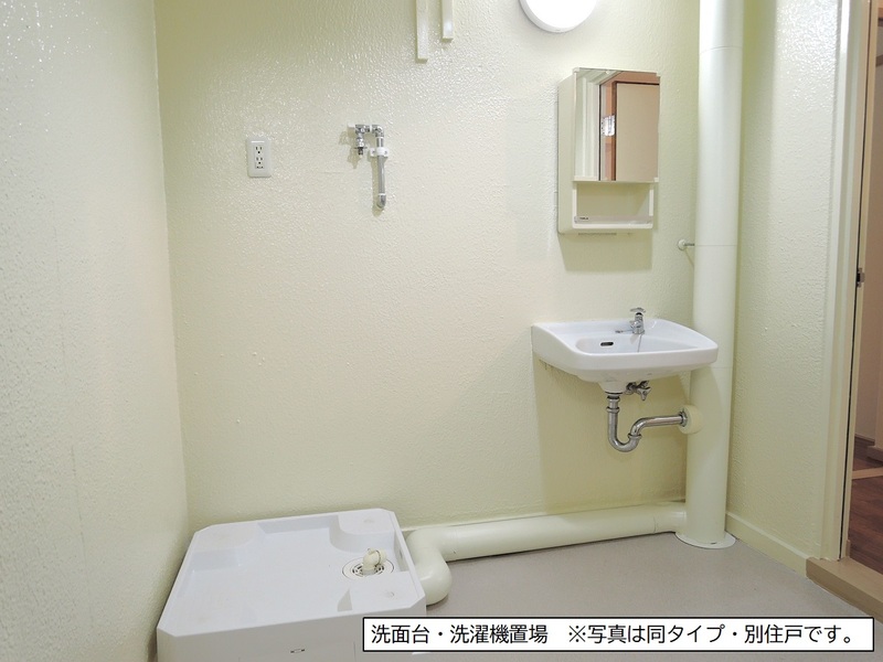 綾瀬寺尾本町　3号棟 洗面