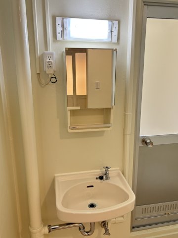 上郷西ヶ谷　16号棟 洗面