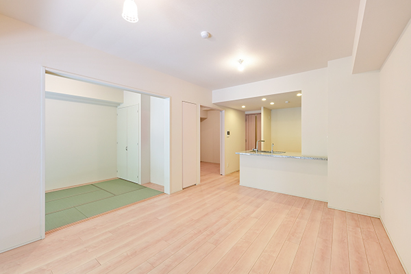 Ｂｒｉｌｌｉａ　Ｃｉｔｙ　横浜磯子　Ｉ棟 居間