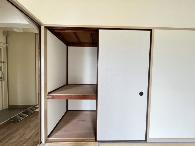 座間東原第1　14号棟 収納