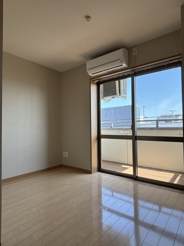 スカイステーション 居間