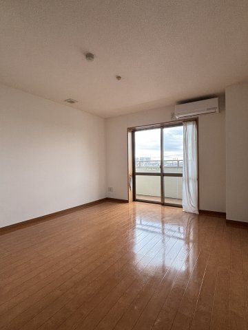 スカイステーション 居間